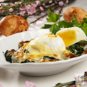 Pocheret �g Florentine