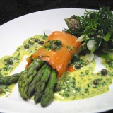 Gr�nne asparges med laks